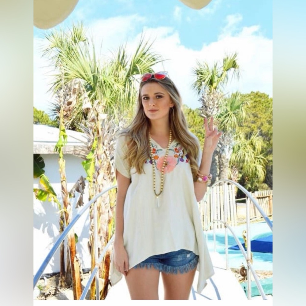 🌸✨ Judith March Cream Embroidered Boho Top L ✨🌸